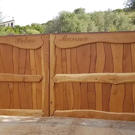 Tenuta Petra Manna Bed and breakfast Palau