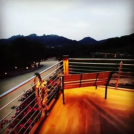 Bed and breakfast Tenuta Petra Manna 4*